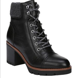 Naturalizer Waterproof Varuna boot 10.5 black EUC